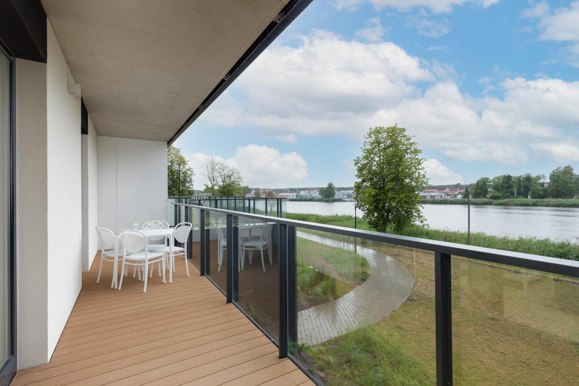 Lux Wellness Resort Apartments By The River By Renters Prestige Dziwnów Extérieur photo